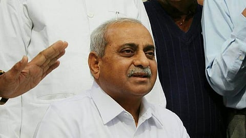 'हिंदू बहुसंख्य असेपर्यंतच संविधानाचं अस्तित्व'