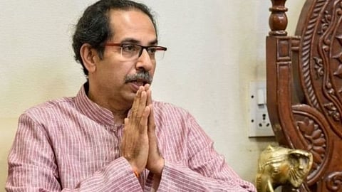उद्धव ठाकरे टॉप पाचमध्ये, पहिल्या 11 मध्ये भाजपचे दोन मुख्यमंत्री