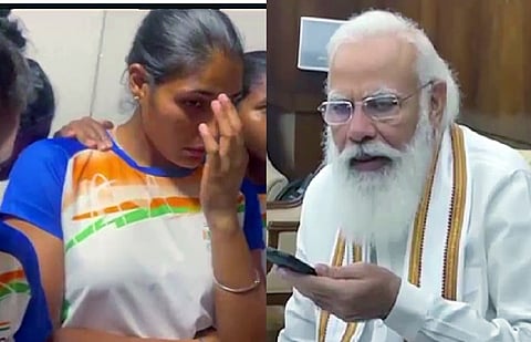'तुम्ही रडू नका' पराभवानंतर पंतप्रधान मोदींचा महिला हॉकी संघाला फोन कॉल 