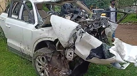 ऑडी कार अपघातात आमदाराच्या पुत्रासह सुनेचा मृत्यू; एकूण 7 ठार