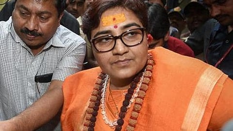 इंग्रजांच्या शिक्षणातून गुलामीची मानसिकता