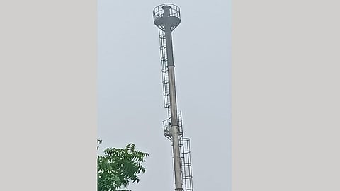 अमरावती :  तीनशे फूट टॉवरवर विरूगिरी; तिघांनी उचलला वीडा
