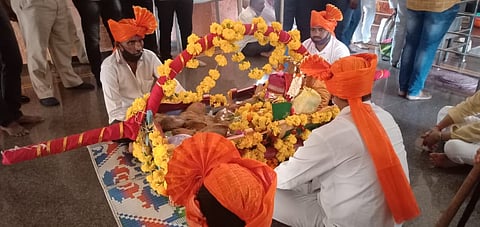 आला पंचमीचा सण.. बत्तीस शिराळ्यात यंदा नागराजाचे घरीच पूजन