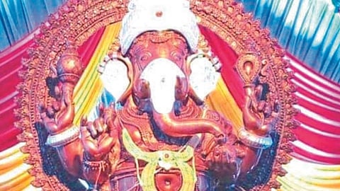 तांब्याच्या ६ फुटी गणेशमूर्तीने नाशिकच्या वैभवात भर 