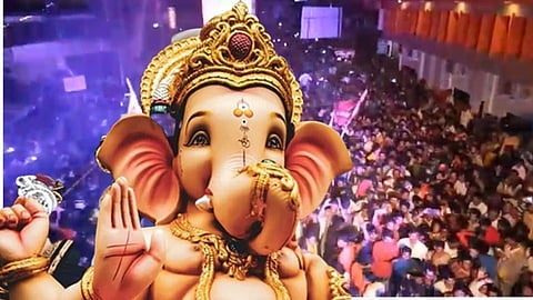 कोल्हापुरात नियमांचा भंग: अध्यक्षासह 125 कार्यकर्त्यांवर गुन्हा 