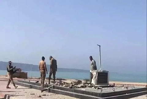 पाकमध्ये जिन्नांचा पुतळा उडवला बॉम्बने; दहशतवाद्यांनी घेतली जबाबदारी 