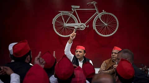 ‘यूपी’ विधानसभेसाठी ‘सप’कडे ४ हजार अर्ज