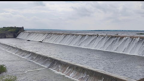 Sina Dam
