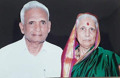 रतनकाकी प्रथमच राजकीय व्यासपीठावर 
