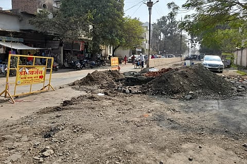 Jalgaon Bad road