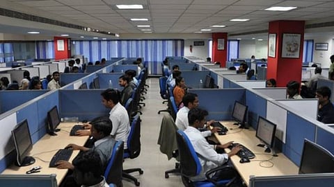 कुशल आयटीयन्स टिकवण्यासाठी पुन्हा रिटेनशल बोनस देण्यास सुरवात