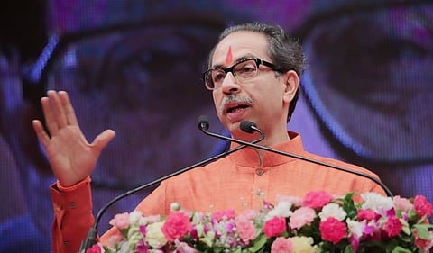 'सोनिया मातोश्रींचे जोडे उचलणाऱ्यांनी..' भाजप नेत्याची टीका