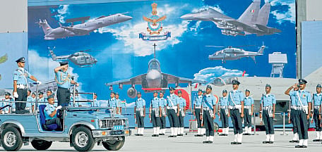 हवाई दल अतिक्रमण सहन करणार नाही 