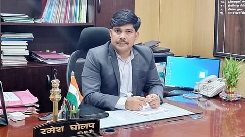 बार्शीचे सुपुत्र आयएएस रमेश घोलप यांचा झारखंडमध्ये सन्मान !