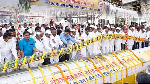अखेर शंकर साखर कारखाना सुरू