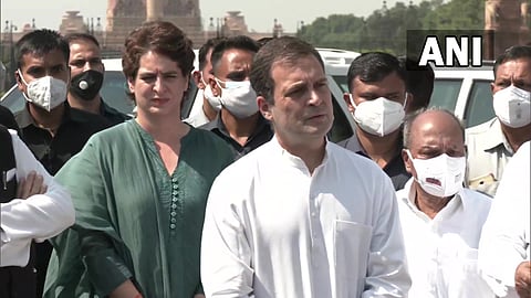 Lakhimpur: राहुल-प्रियांकांनी घेतली राष्ट्रपतींची भेट; मंत्र्याच्या राजीनाम्याची मागणी