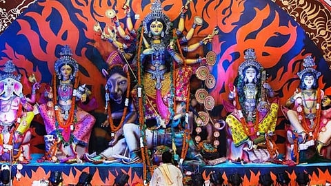 कोणत्या राज्यात कसा साजरा करतात नवरात्र उत्सव? जाणून घ्या