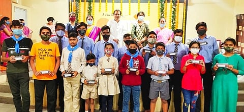 abhinav english mediume school