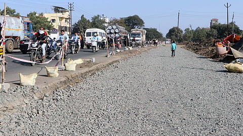 Jalgaon Highway 
