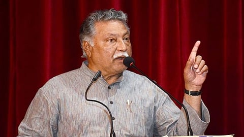माझं कोणी काही वाकडं करू शकत नाही;  विक्रम गोखले
