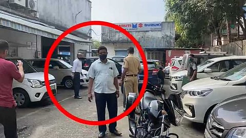 वसई: बायकोला काय उत्तर द्यायचं? स्वत:च रचलेल्या कटात फसला व्यापारी 