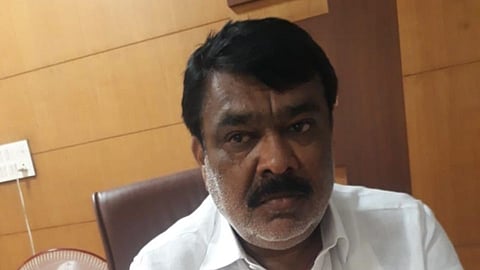 विधातेंच्या गोटात ना जल्लोष, ना विजयी मिरवणूक