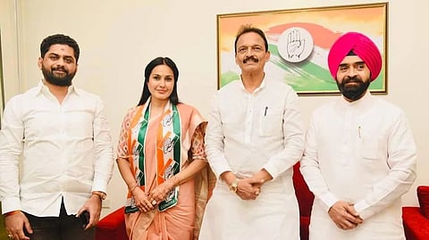 'तुझा तर घटस्फोट झालाय त्यामुळे तु तुझ्या'... काम्यावर नेटकरी भडकले