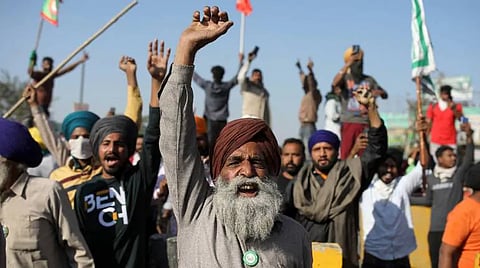 Farm laws: शेतकऱ्यांचा वर्षभराचा संघर्ष