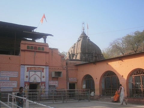 परळी मंदिर