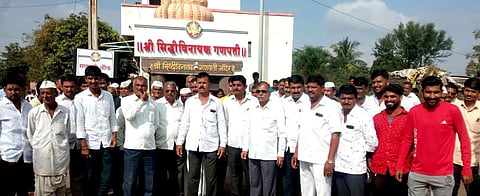 विद्युत रोहित्र बंद केल्यामुळे शेतकरी अडचणीमध्ये