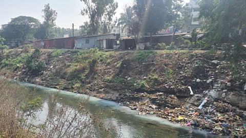 khadakwasla canal