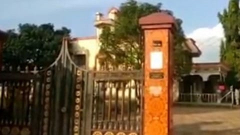 बार्शीत माजी नगरसेवकाच्या घरावर गोळीबार! दोघांना अटक