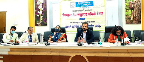 जिल्हाधिकारी शेखर सिंह