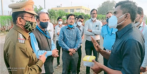 Jalgaon Airport Bomb to fly Threatened