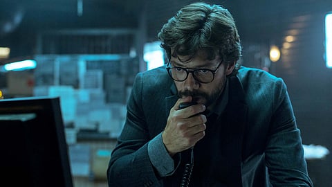 Money Heist 5 Review; 'शेवटी प्रोफेसर जिंकले की हरले'? 