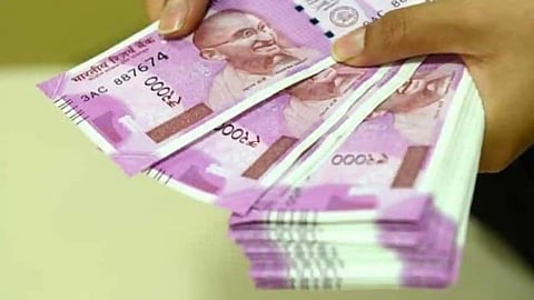 5.52 रुपयांच्या शेअर्सने दिला बंपर परतावा; 1 लाखाचे झाले 2.68 कोटी