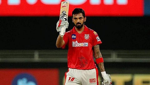 IPL 2022: लोकेश राहुलकडून नियमाचा भंग?