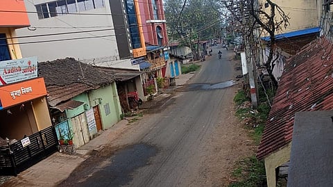 PHOTO - बेळगाव बंद; व्यापाऱ्यांवर कर्नाटक पोलिसांकडून दडपशाही