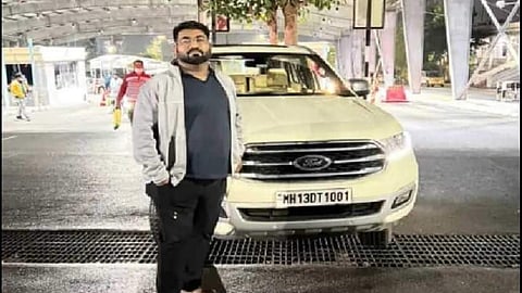 'मी विशाल फटे', कर्नाटक एसटीतून उतरून पोहोचला SP ऑफिसला