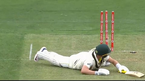 Marnus Labuschagne weirdly Bowled By Stuart Borad