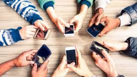 How You Hold Your Smartphone