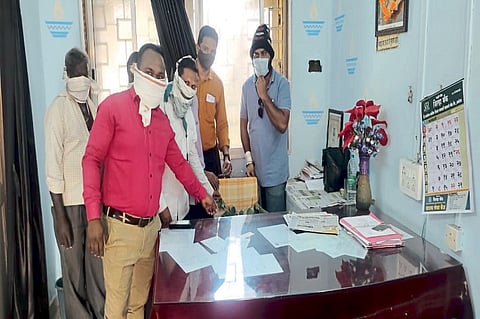 education officials chair shameless necklace department of education  bhongal karbaracha 