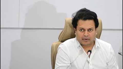 अमित देशमुख 
