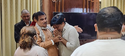 Nitin Gadkari Visit MLA Vijay Rahangadale Home