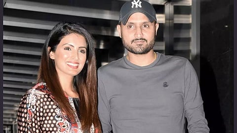 Harbhajan Singh wife Geeta Basra test corona positive