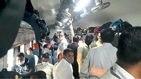 
train travel corona rule Nashik Godavari closed Panchavati