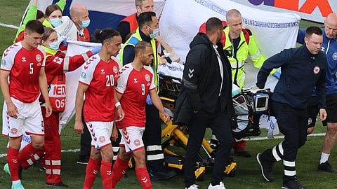 Greek footballer Alexandros Lampis Died in field no defibrillator or ambulance availabe 