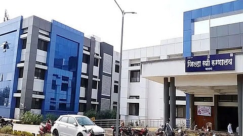 Jalna District  Woman Hospital 