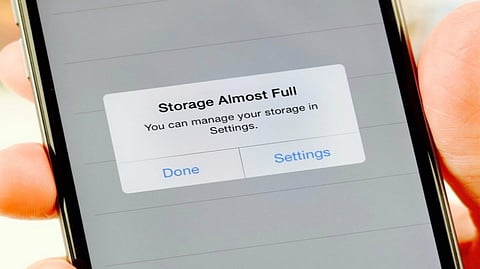 how to fix low smartphone storage issue in easy way check these options  