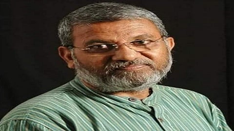 Painter Dilip Bade 